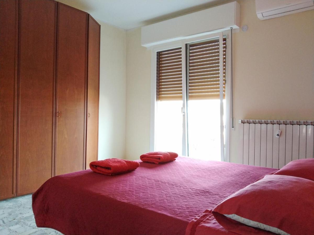 Отель Casa Bignardi - Affitti Brevi Italia Модена Экстерьер фото